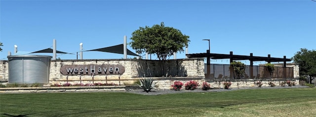 1045 Gaelic Dr, Georgetown, TX 78626 - community sign featuring a yard