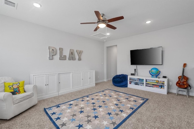carpeted living room featuring visible vents, recessed lighting, baseboards, and ceiling fan