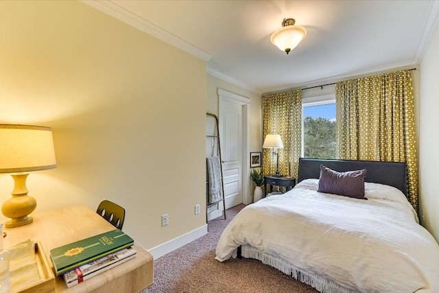 carpeted bedroom featuring crown molding and baseboards