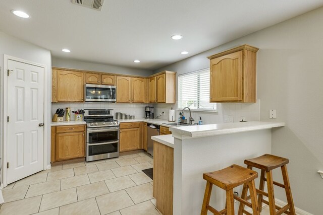 127 Saint Marys Dr, Hutto, TX 78634 - photo 11