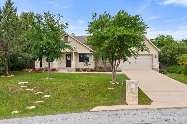 view of front of property with driveway and a front yard