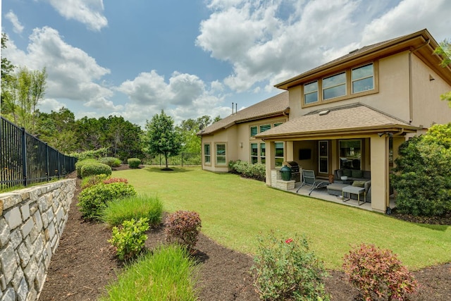 4101 Front Range Ln, Austin, TX 78732 - view of yard featuring a patio and outdoor lounge area