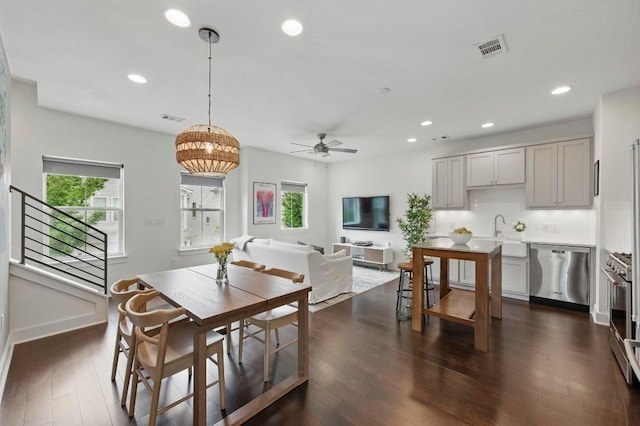 dining area with visible vents, a ceiling fan, and recessed lighting