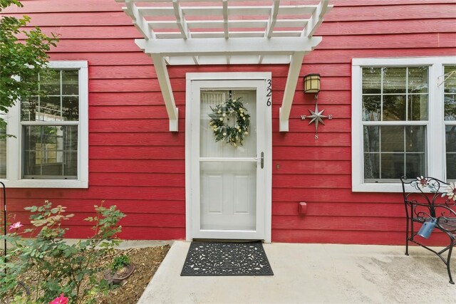 view of entrance to property