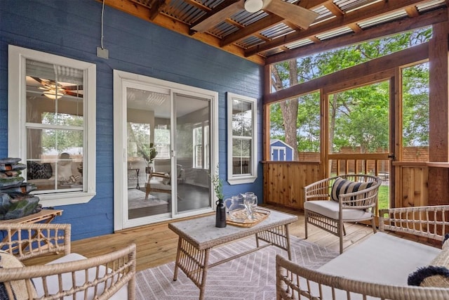 406 W 55th 1/2 St, Austin, TX 78751 - sunroom featuring a ceiling fan, beamed ceiling, and an outdoor hangout area