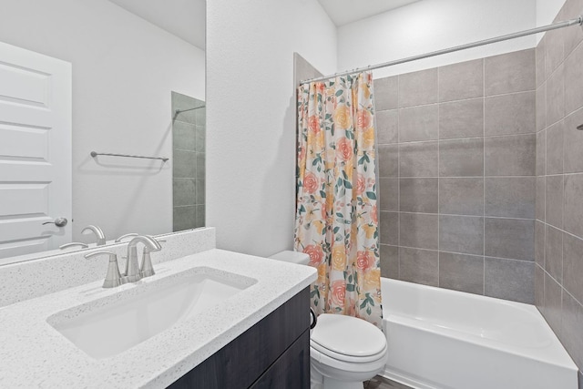571 Sue Peaks Loop, Dripping Springs, TX 78620 - bathroom with vanity, toilet, and shower / bath combo with shower curtain