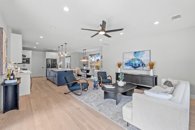 7103 Daugherty St, Austin, TX 78757 - photo 3