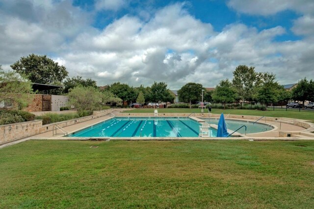 4128 E Lawless St, Austin, TX 78723 - community pool featuring a yard
