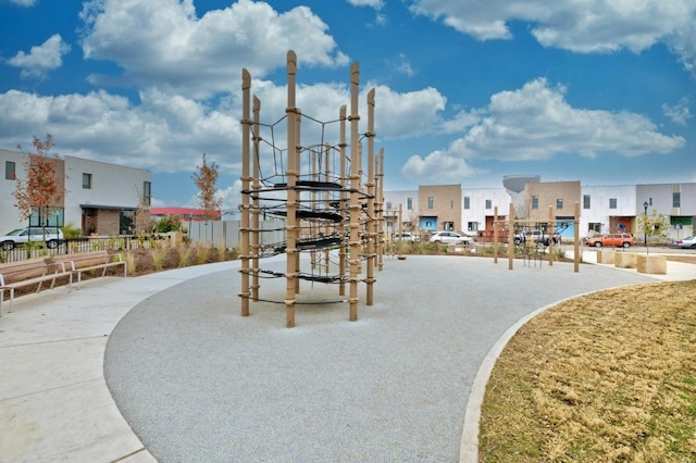 4128 E Lawless St, Austin, TX 78723 - view of play area with a residential view