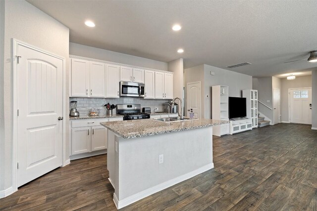 119 Stellamar Dr, Hutto, TX 78634 - photo 24