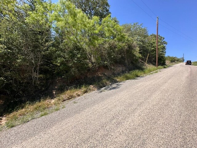 150 Waikiki Dr, Bastrop, TX 78602