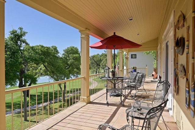 52 Club Estates Pkwy, The Hills, TX 78738 - photo 1