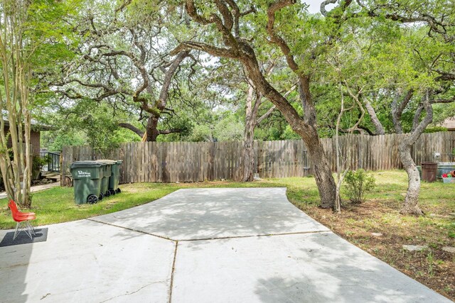 view of patio featuring a fenced backyard