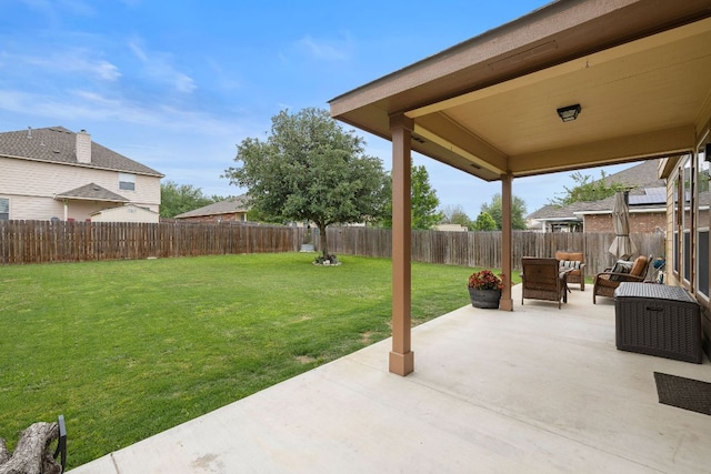 view of patio featuring a fenced backyard