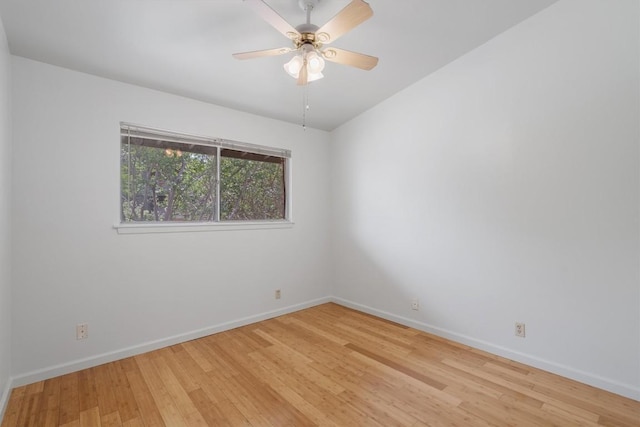 1304 Mariposa Dr Unit 231, Austin, TX 78704 - empty room featuring light wood-type flooring and baseboards