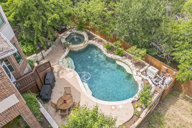 10636 Bramblecrest Dr, Austin, TX 78726 - view of swimming pool with an in-ground hot tub, a fenced backyard, and a patio area