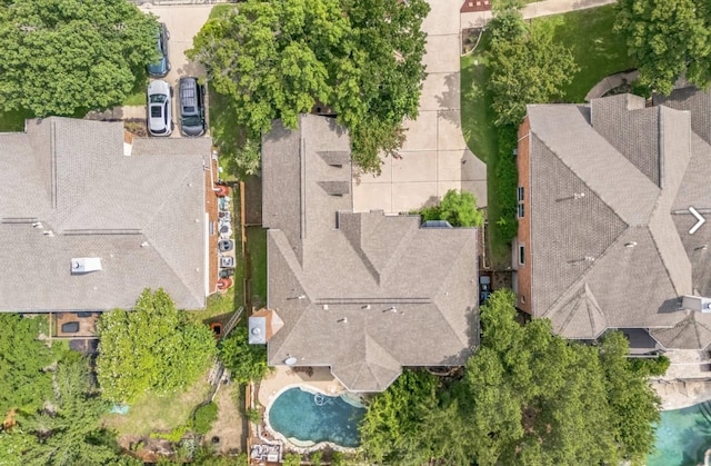 10636 Bramblecrest Dr, Austin, TX 78726 - aerial view of a pool area