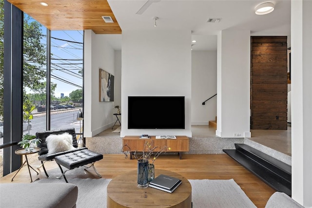 2700 E 12th St, Austin, TX 78702 - photo 4