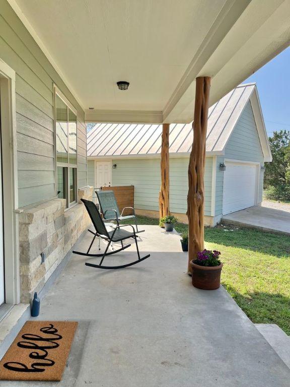923 Debco Ln, Spicewood, TX 78669 - photo 5