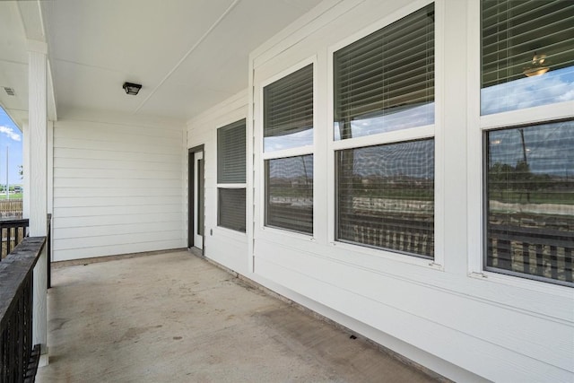 8105 Porto Cv, Round Rock, TX 78665 - view of patio / terrace