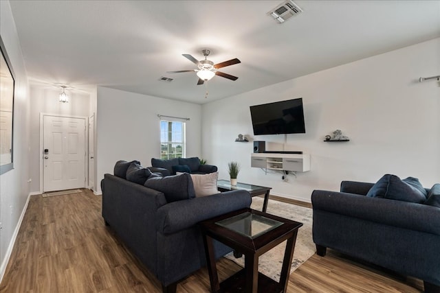 3713 Fort Collins Way, Austin, TX 78744 - photo 7