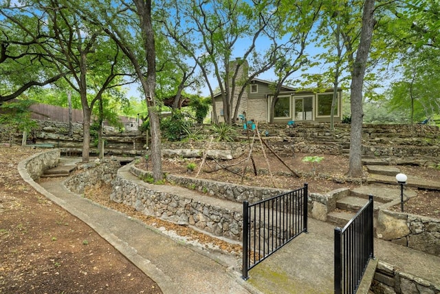 7504 Creekbluff Dr, Austin, TX 78750 - view of fenced yard