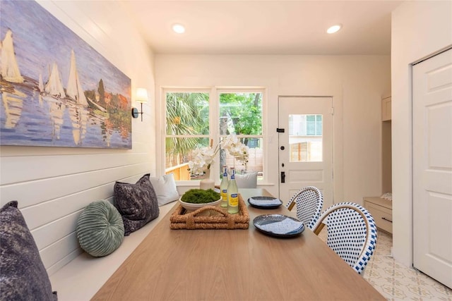 dining area featuring recessed lighting