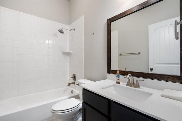 103 Lockhart Loop, Georgetown, TX 78628 - full bath featuring vanity and washtub / shower combination