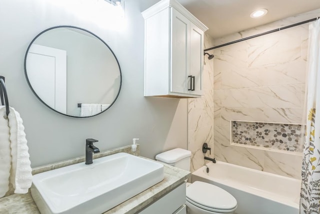 bathroom featuring toilet, recessed lighting, shower / bath combination with curtain, and vanity