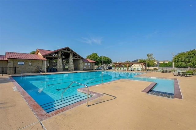 2045 Saint Andrews Dr, Round Rock, TX 78664 - community pool with a pergola and a patio area