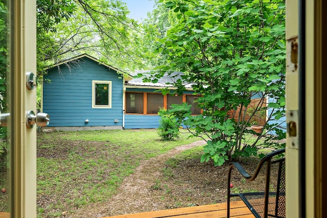1516 Madison Ave, Austin, TX 78757 - view of yard featuring a sunroom