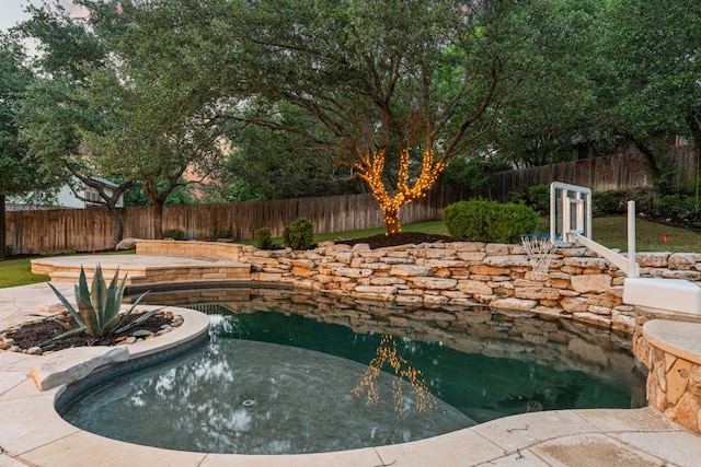 13300 Country Lake Dr, Austin, TX 78732 - view of swimming pool featuring a fenced backyard