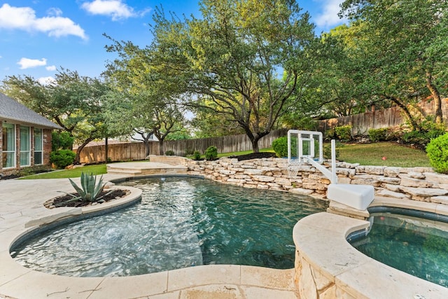 13300 Country Lake Dr, Austin, TX 78732 - view of pool with a fenced backyard, a fenced in pool, and a patio