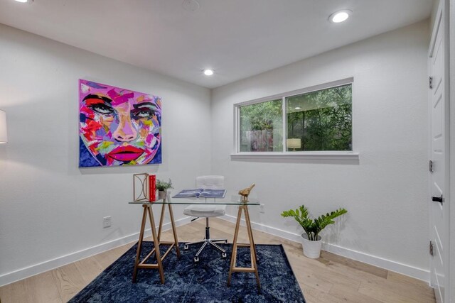 5307 Downs Dr, Austin, TX 78721 - office area featuring wood finished floors, baseboards, and recessed lighting