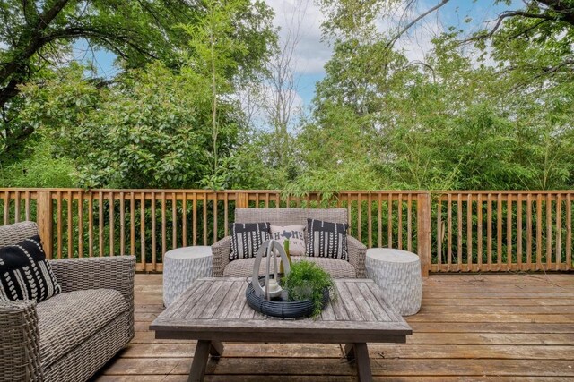 5307 Downs Dr, Austin, TX 78721 - view of deck