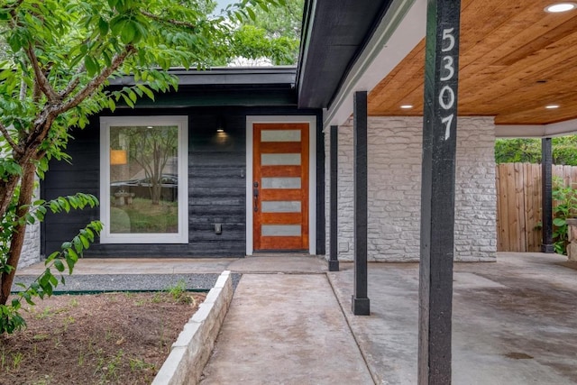 5307 Downs Dr, Austin, TX 78721 - view of exterior entry with stone siding