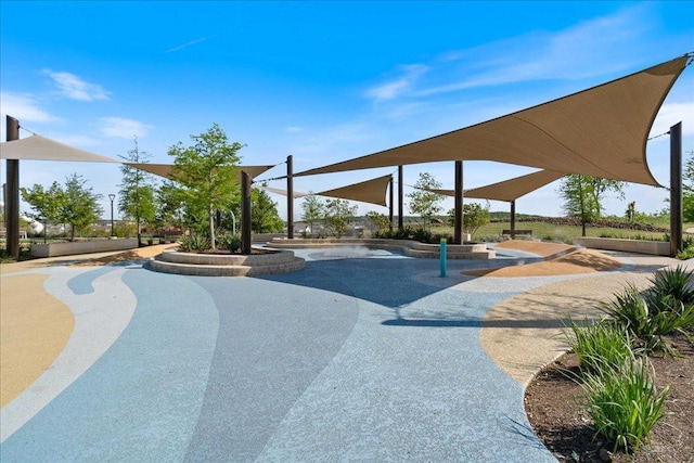 9015 Looksee Ln, Austin, TX 78744 - view of home's community