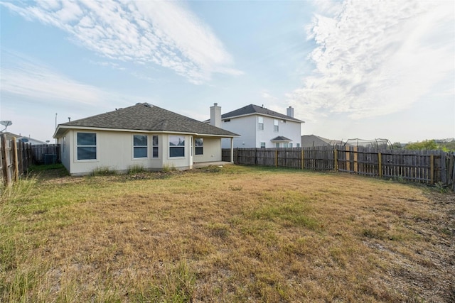 15205 Bullace St, Austin, TX 78724 - view of rear view of house