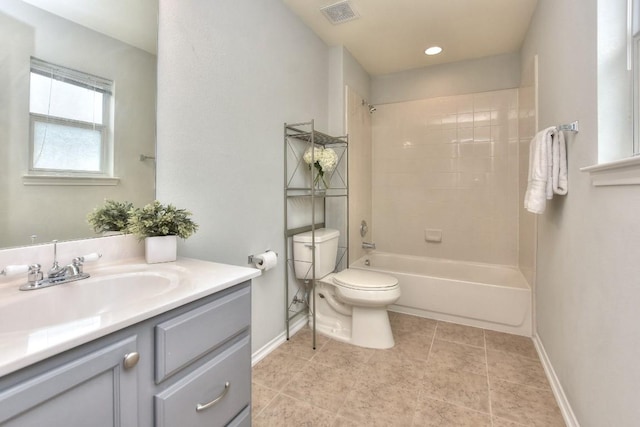 2206 Weiss Ln, Georgetown, TX 78626 - full bathroom featuring toilet, vanity, baseboards, and shower / bathtub combination