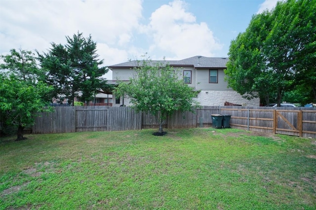 112 Bearing Cv, Austin, TX 78717 - view of yard featuring a fenced backyard