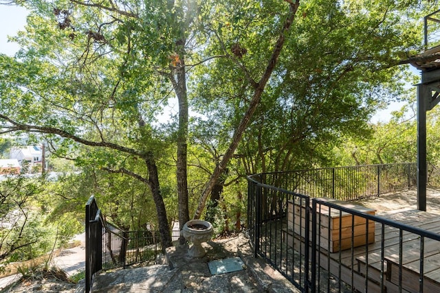 5310 Scenic View Dr, Austin, TX 78746 - view of patio / terrace featuring a gate
