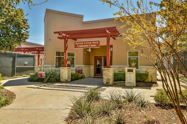 7419 Dallas Dr, Austin, TX 78729 - view of building exterior