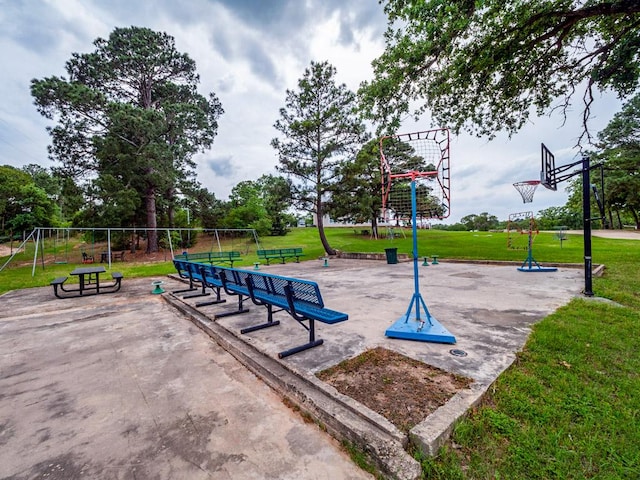 view of community featuring a yard
