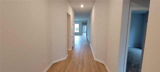 118 Freeman Day Dr, Bastrop, TX 78602 - corridor featuring light wood-type flooring, baseboards, and recessed lighting
