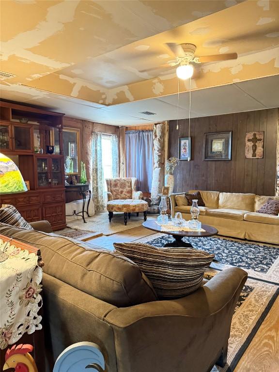473 Lange Rd, Seguin, TX 78155 - photo 5