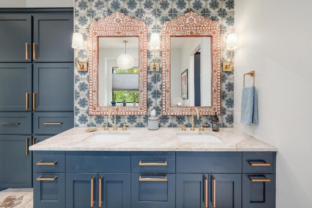 3705 Dogwood Creek Cv, Austin, TX 78746 - bathroom with double vanity