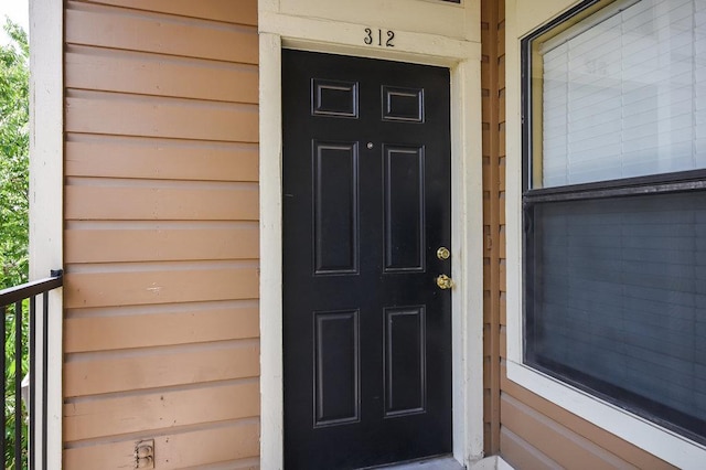 view of exterior entry