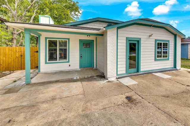 6807 Trendal Ln, Austin, TX 78744 - photo 2