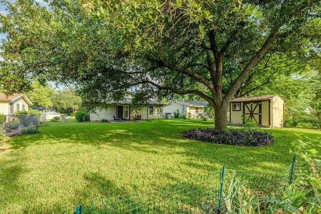 8504 Burrell Dr, Austin, TX 78757 - view of yard with a shed