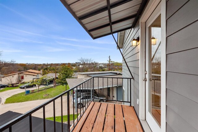 7305A/B Grand Canyon Dr, Austin, TX 78752 - photo 2